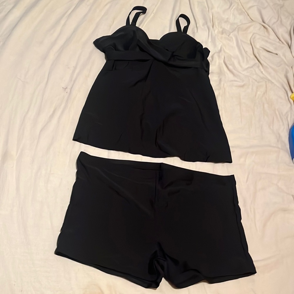 All black tankini swim suit